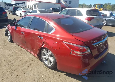 2015 Nissan Altima 2.5 from USA, damaged, VIN 1N4AL3AP7FC186934
